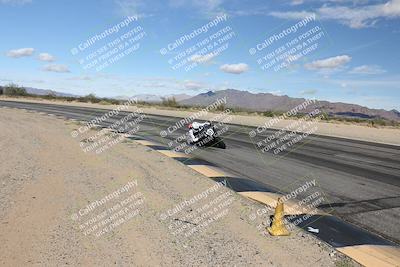 media/Nov-16-2025-Race Pace (Sun) [[8c5fa54630]]/Non Verified Riders (1st 20 Minutes)/3-Turn 3 Inside (11am)/